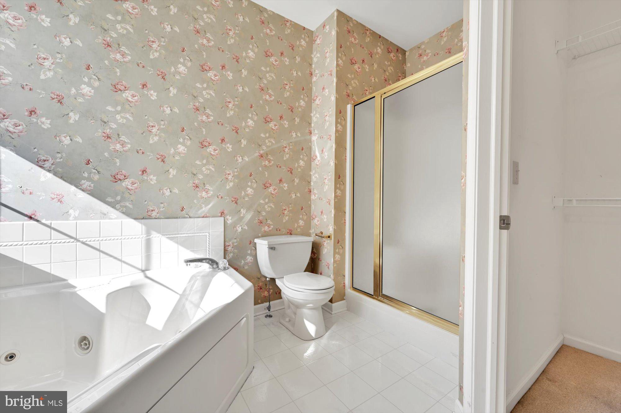 316 Stone Creek Road Lancaster, PA 17603 - Photo 11 of 28 Primary Bath Room