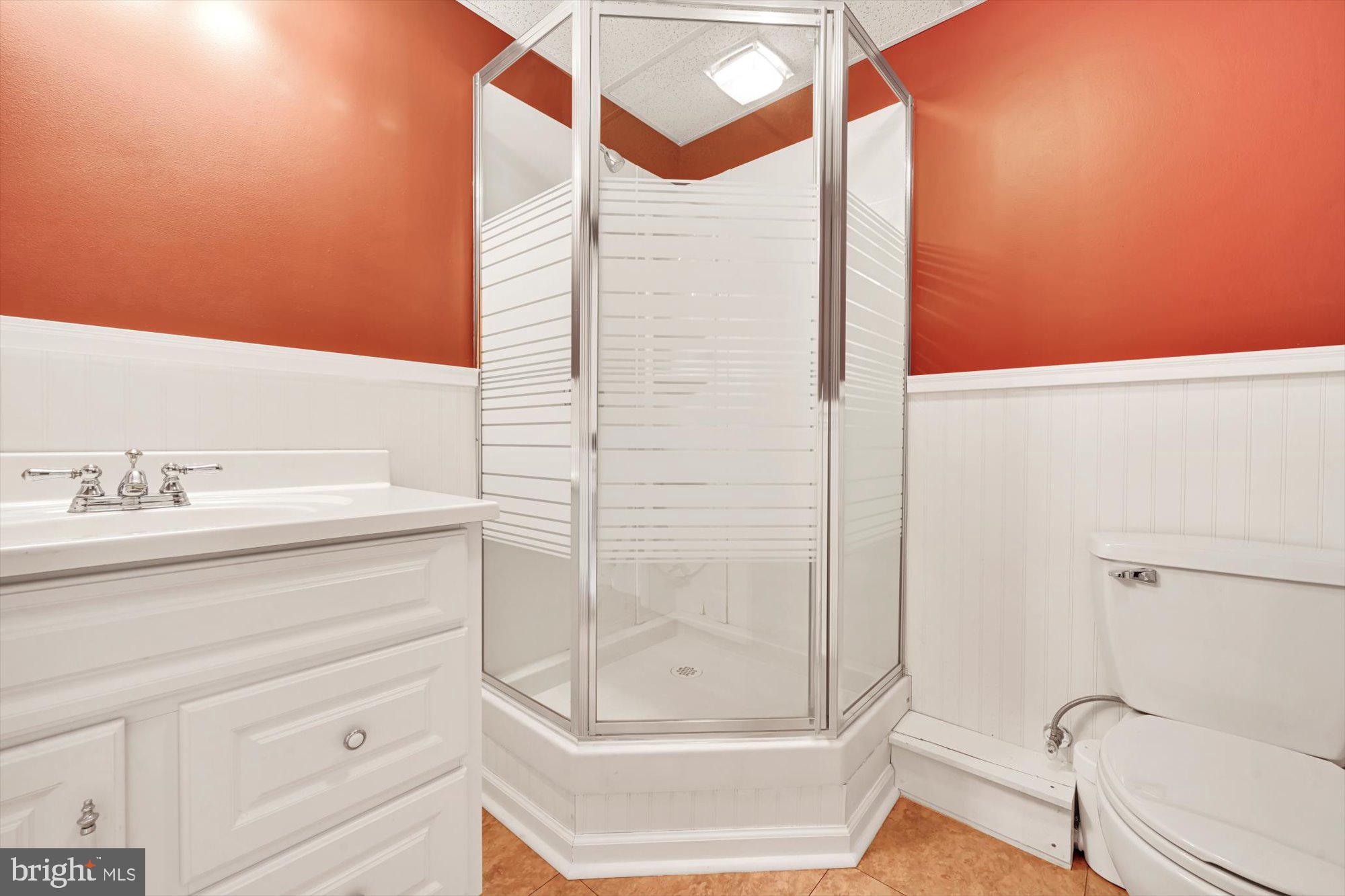 316 Stone Creek Road Lancaster, PA 17603 - Photo 24 of 28 Lower Full Bath