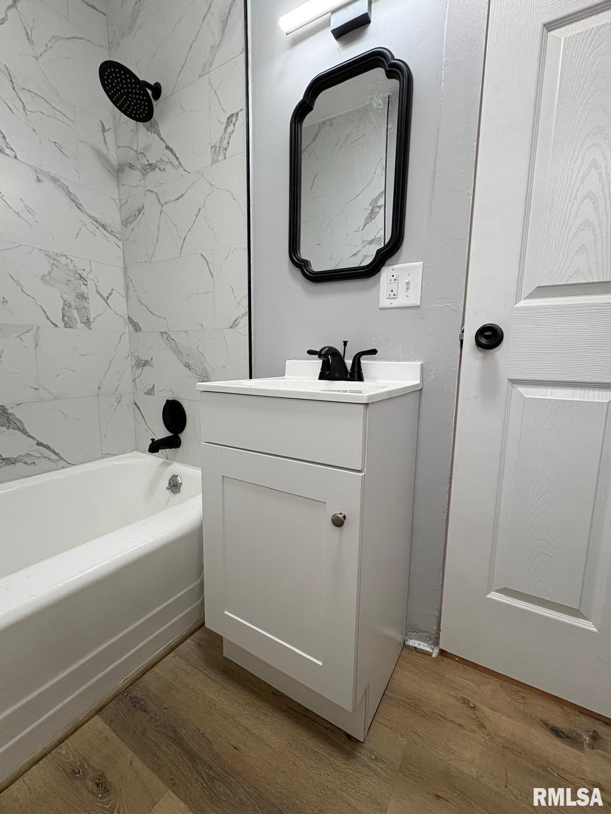 1045 Osburn Avenue Springfield, IL 62702 - Photo 15 of 31