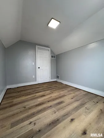 $114,900 | 1045 Osburn Avenue, Springfield, IL 62702