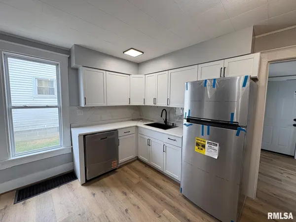 $114,900 | 1045 Osburn Avenue, Springfield, IL 62702