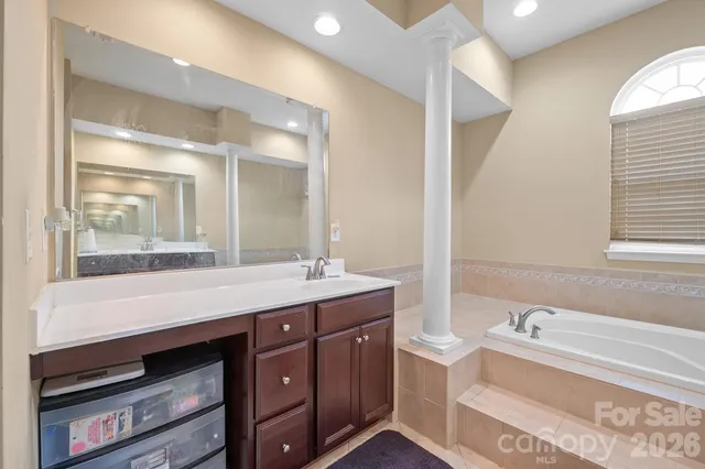 $575,000 | 3111 Ewert Cut Lane, Charlotte, NC 28269