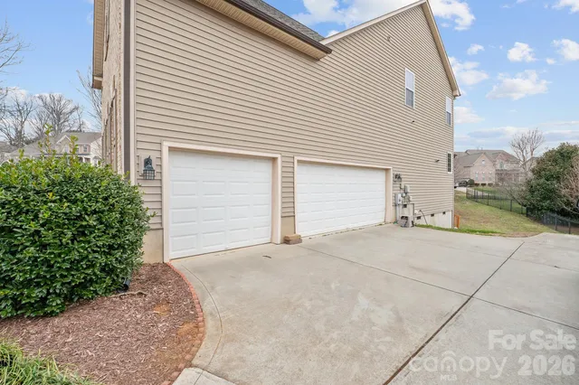 $575,000 | 3111 Ewert Cut Lane, Charlotte, NC 28269