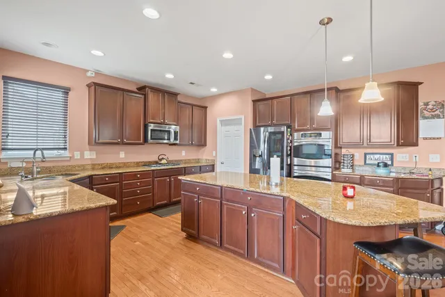 $575,000 | 3111 Ewert Cut Lane, Charlotte, NC 28269