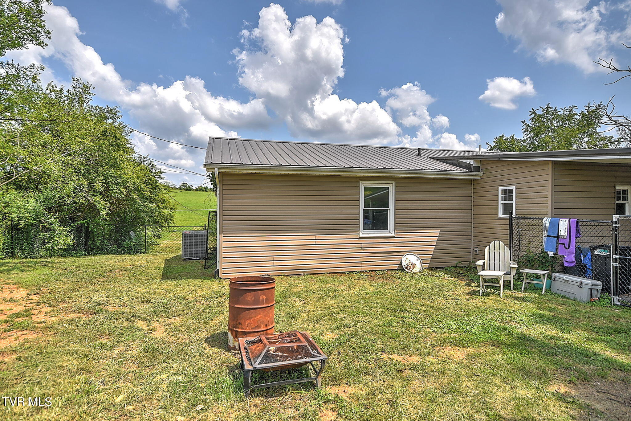 7613 Reedy Creek Road Bristol, VA 24202 - Photo 30 of 33 33-web-or-mls-7613 Reedy Creek JG-34