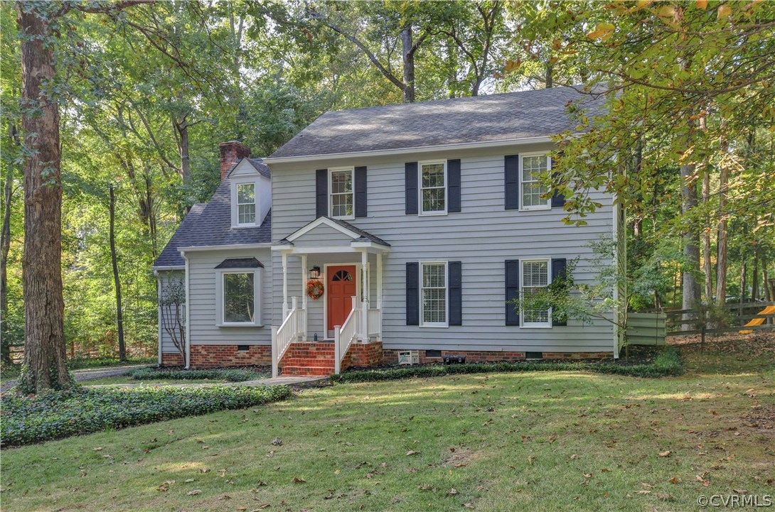 3500 7 Oaks Road Midlothian, VA 23112 - Photo 3 of 31 a front view of a house with a garden