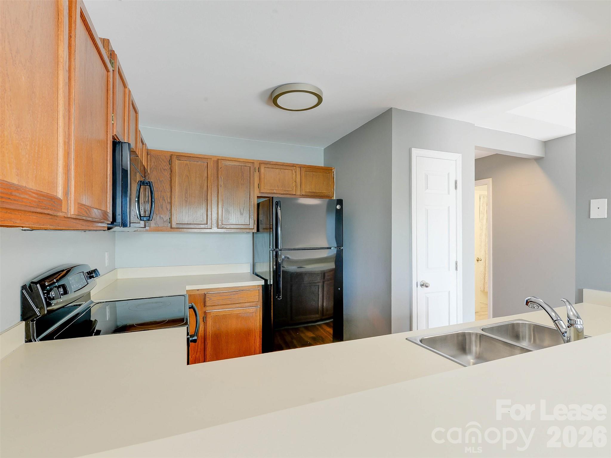 766 Marsh Road, Unit 7 Charlotte, NC 28209 - Photo 26 of 36 Gallery Image 26