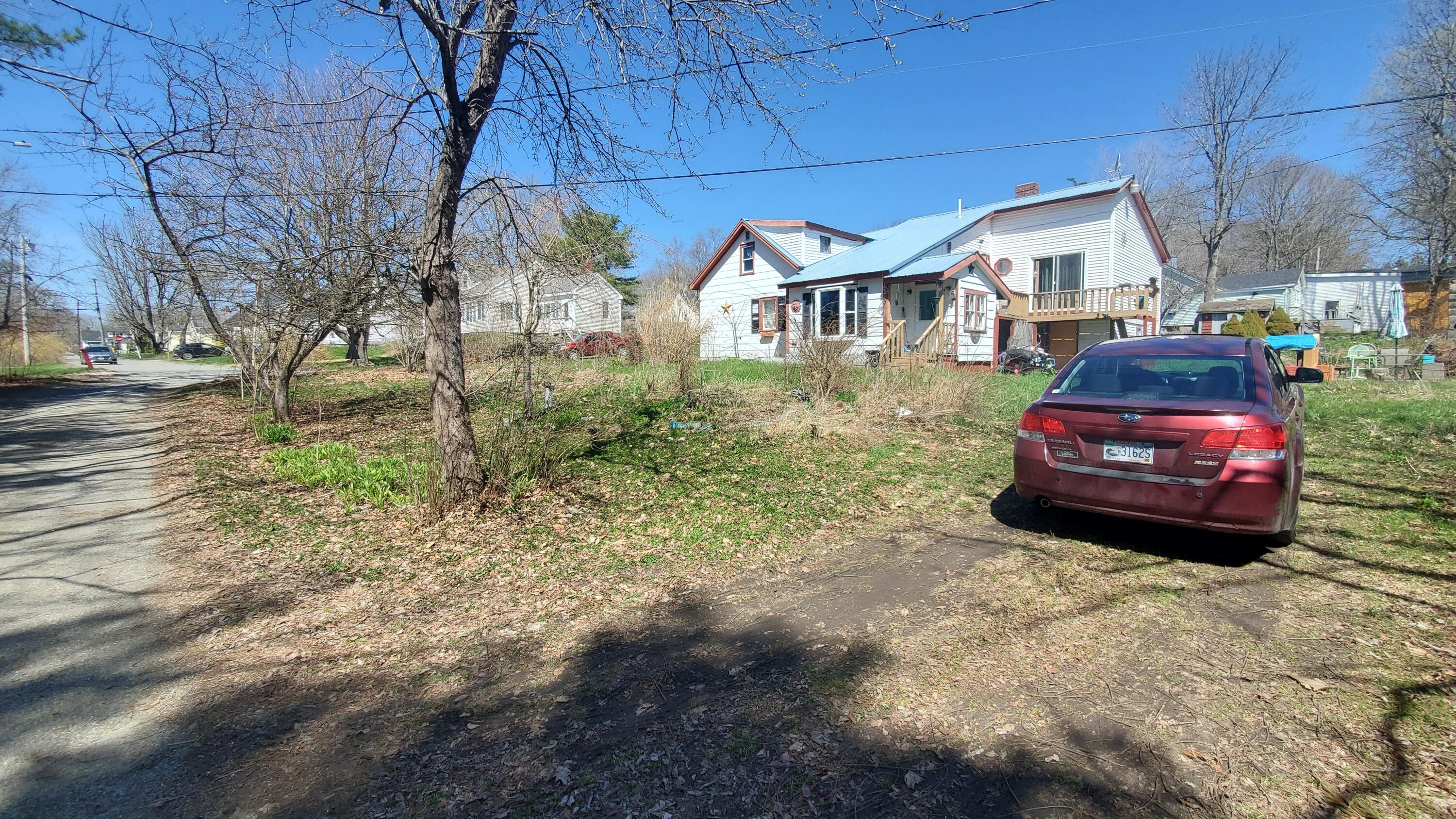 29 Oak Street Bucksport, ME 04416 - Photo 14 of 55 20260428_111853