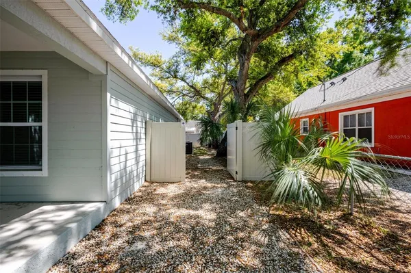 $349,000 | 1101 2nd Street West, Bradenton, FL 34205