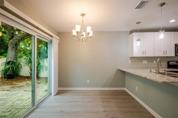 $329,000 | 1101 2nd Street West, Bradenton, FL 34205