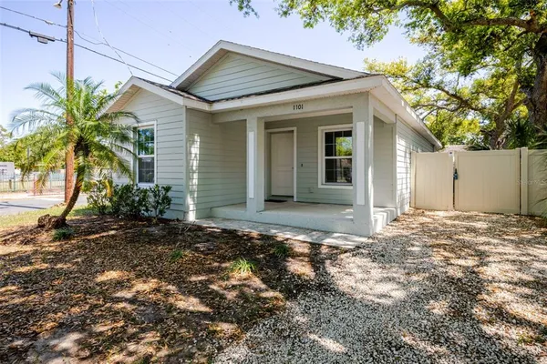 $349,000 | 1101 2nd Street West, Bradenton, FL 34205