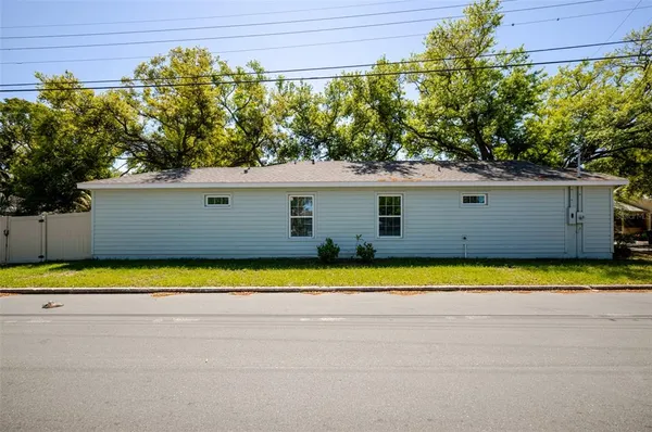 $349,000 | 1101 2nd Street West, Bradenton, FL 34205