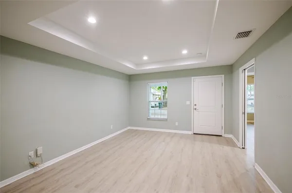 $329,000 | 1101 2nd Street West, Bradenton, FL 34205