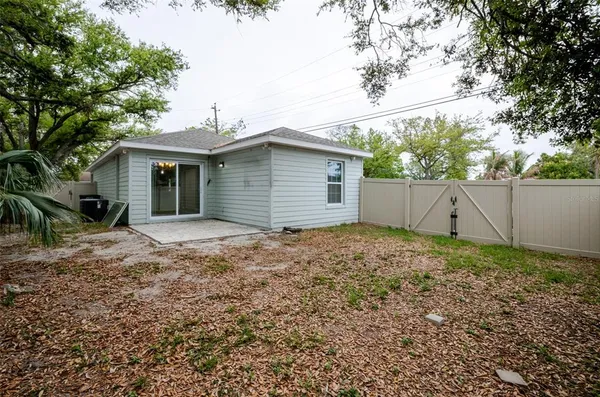 $349,000 | 1101 2nd Street West, Bradenton, FL 34205