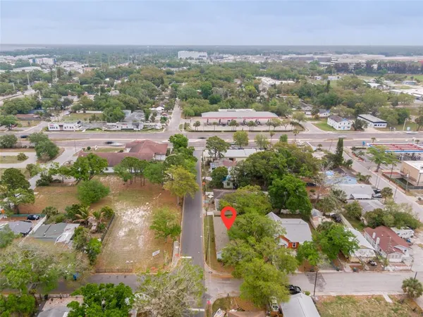 $329,000 | 1101 2nd Street West, Bradenton, FL 34205