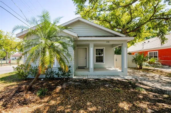 $329,000 | 1101 2nd Street West, Bradenton, FL 34205