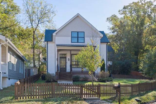 $625,000 | 5685 Lee Avenue, Chattanooga, TN 37409