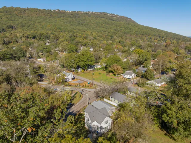 $625,000 | 5685 Lee Avenue, Chattanooga, TN 37409