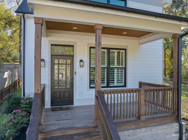 $625,000 | 5685 Lee Avenue, Chattanooga, TN 37409