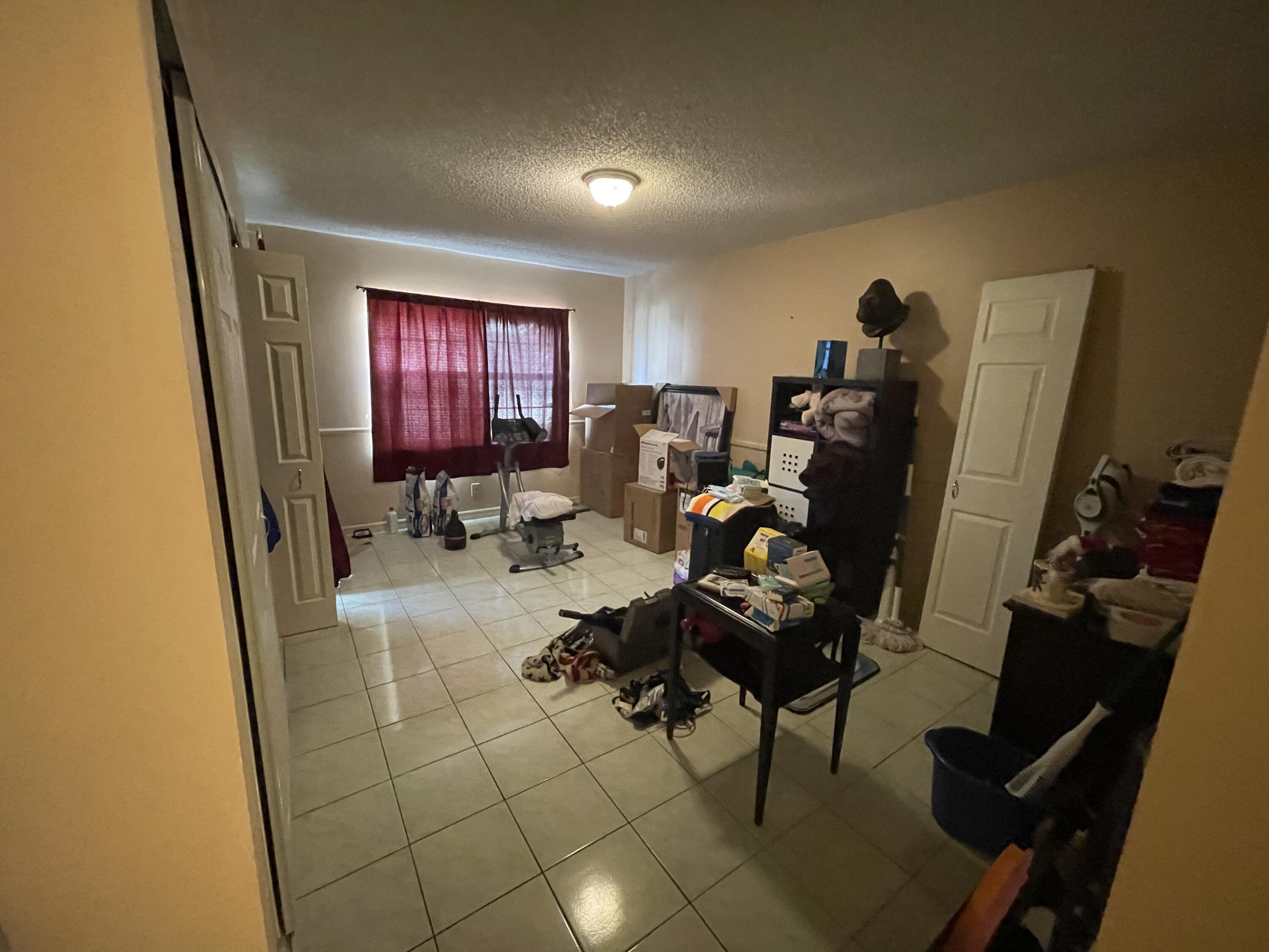 2323 Linton Ridge Circle, Unit D7 Delray Beach, FL 33444 - Photo 8 of 9 IMG_5112