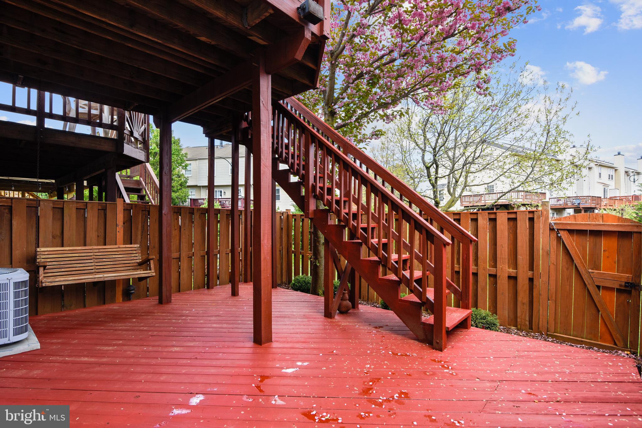 46826 Rabbitrun Terrace Sterling, VA 20164 - Photo 28 of 35 Lower Deck