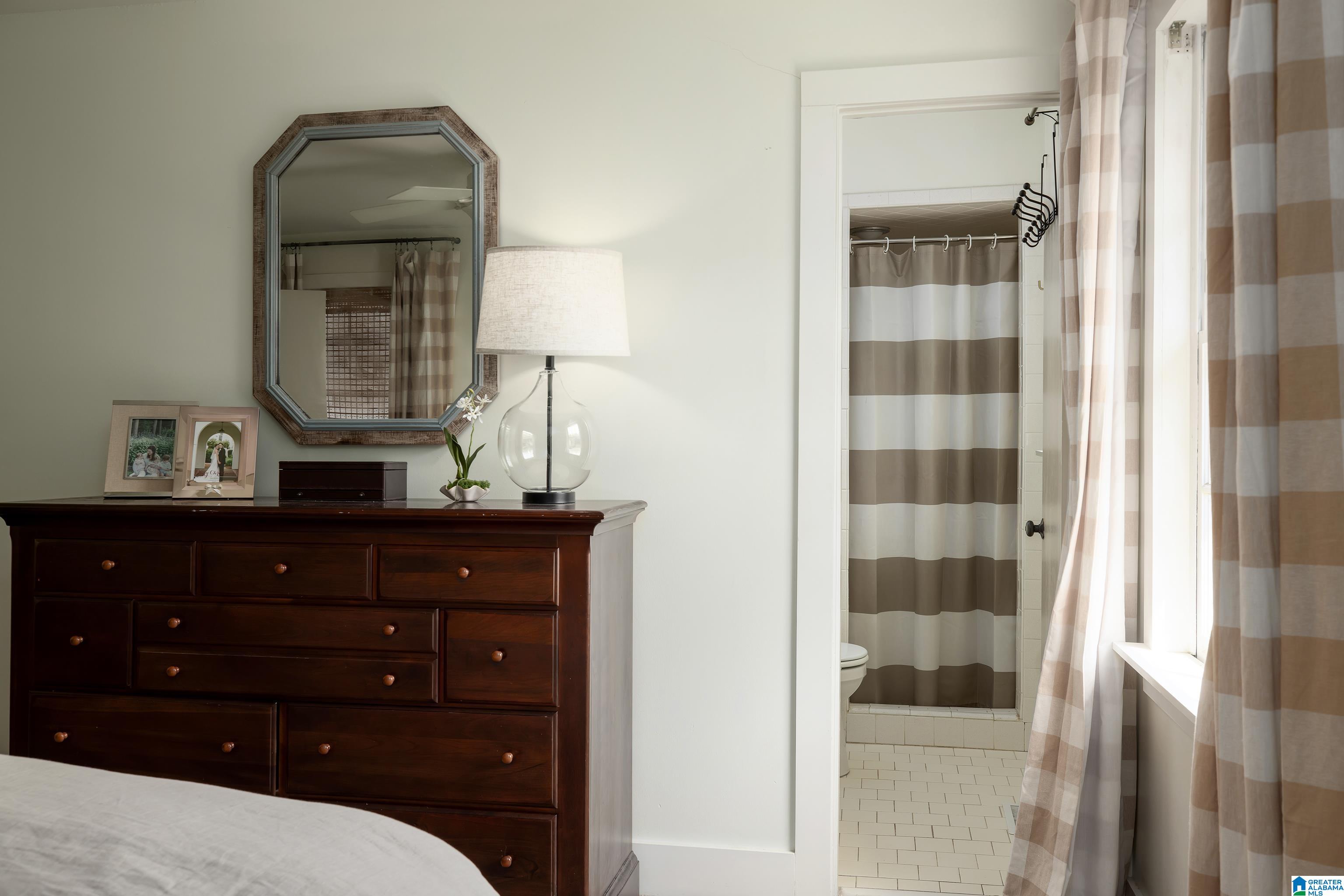 909 Broadway Street Birmingham, AL 35209 - Photo 27 of 42
