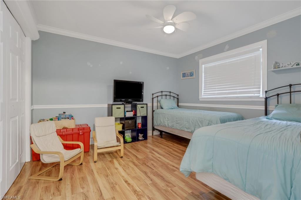 3425 29th Avenue Southwest Naples, FL 34117 - Photo 15 of 49