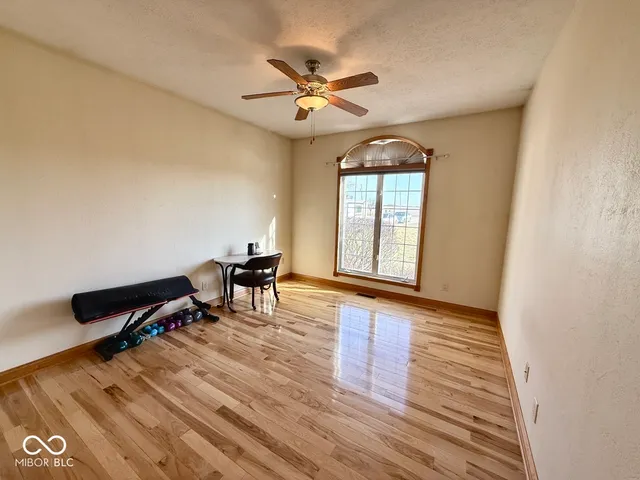 $499,900 | 6483 Private Road 310 West, Brazil, IN 47834