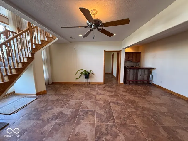$499,900 | 6483 Private Road 310 West, Brazil, IN 47834