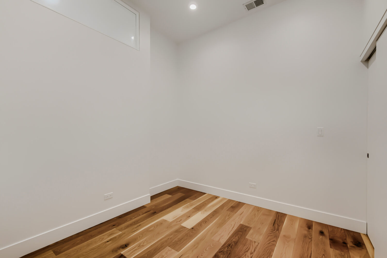 6740 North Sheridan Road, Unit 2N Chicago, IL 60626 - Photo 15 of 22