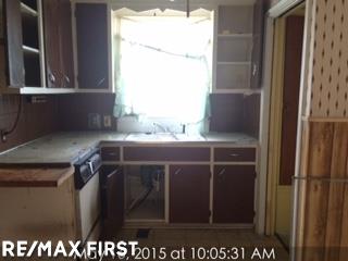 25840 Hayes Road Roseville, MI 48066 - Photo 3 of 10