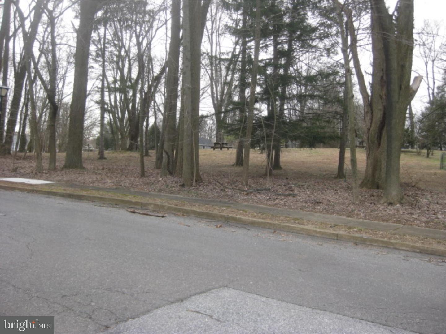 694 Lenni Road Aston, PA 19014 - Photo 2 of 8 Gallery Image 2