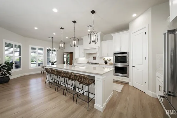 $1,195,000 | Undisclosed Address, Bakersfield, CA 93314