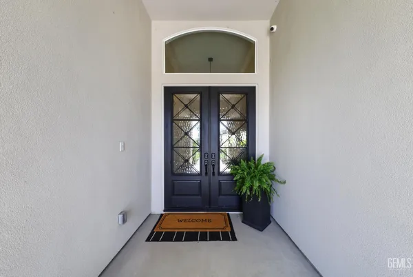 $1,195,000 | Undisclosed Address, Bakersfield, CA 93314