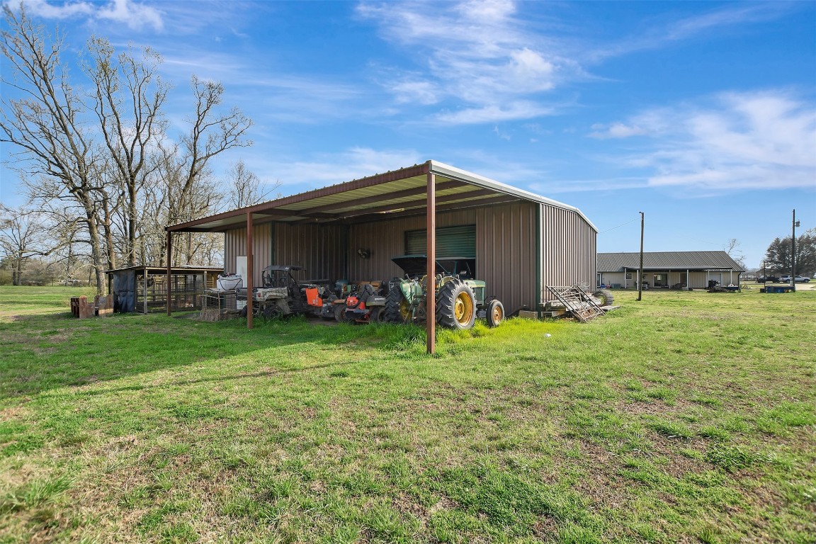 599 County Road 295 Garrison, TX 75946 - Photo 39 of 50 a view of a backyard