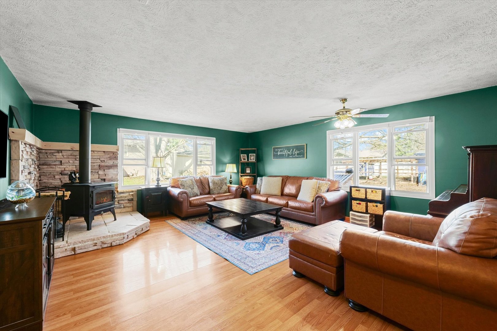 207 Timberview Drive Mahomet, IL 61853 - Photo 5 of 34