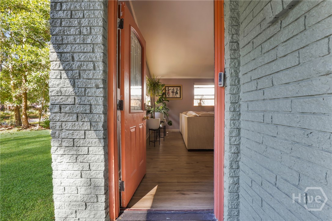 306 Woodley Road Savannah, GA 31419 - Photo 10 of 50