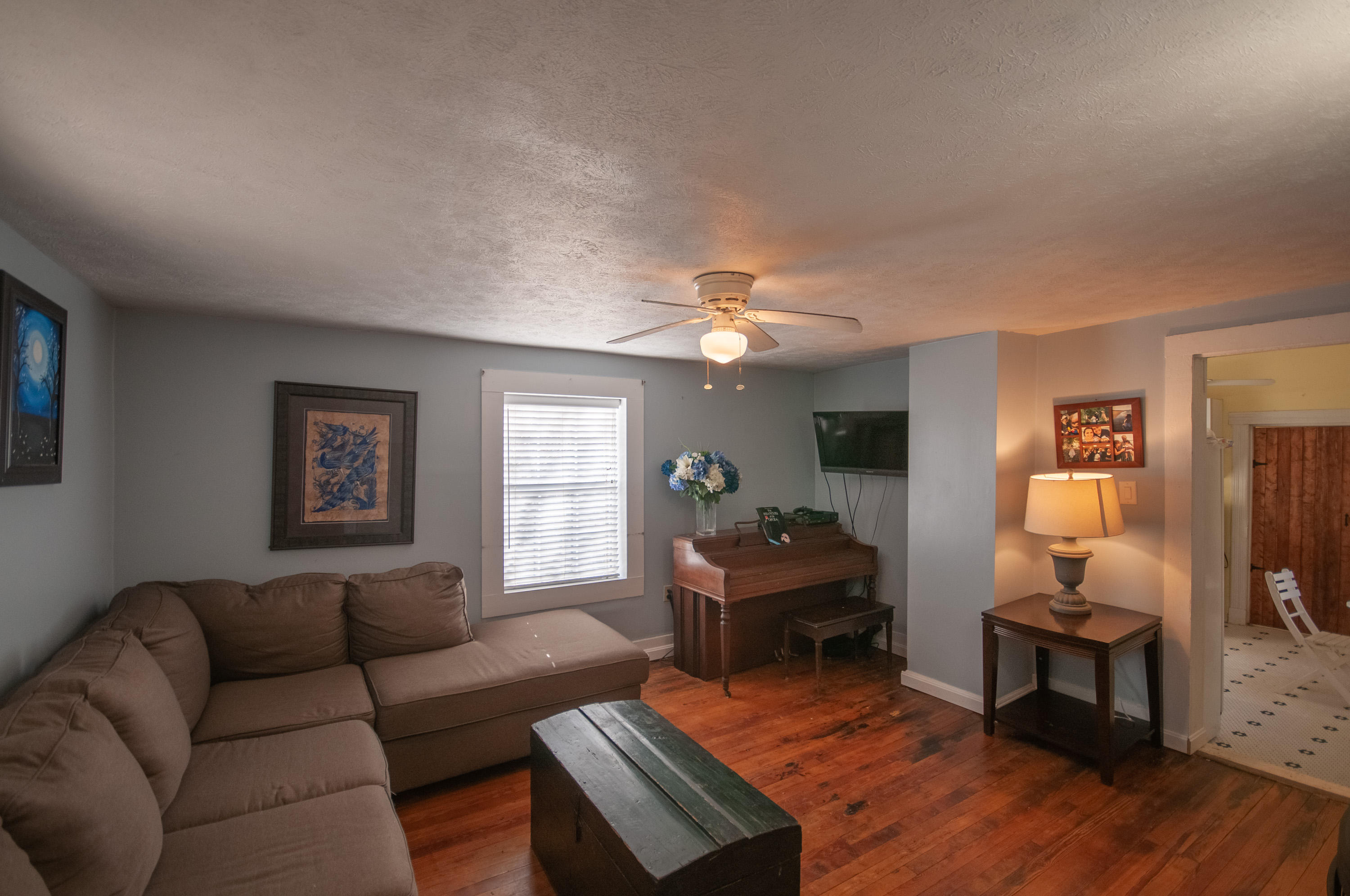 2139 Buffalo Road Buchanan, VA 24066 - Photo 8 of 38 _DSC5438-HDR