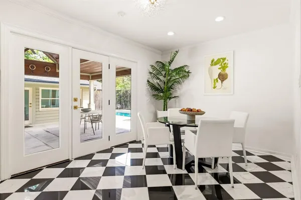 $1,850,000 | 4684 South Versailles Avenue, Highland Park, TX 75209