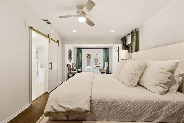 $1,850,000 | 4684 South Versailles Avenue, Highland Park, TX 75209