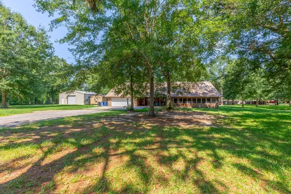 $335,000 | 2231 Neyland Road, Silsbee, TX 77656