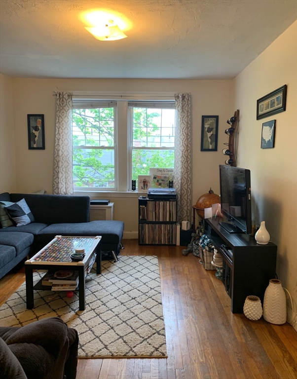 183 Kent Street, Unit 4 Brookline, MA 02446 - Photo 2 of 7