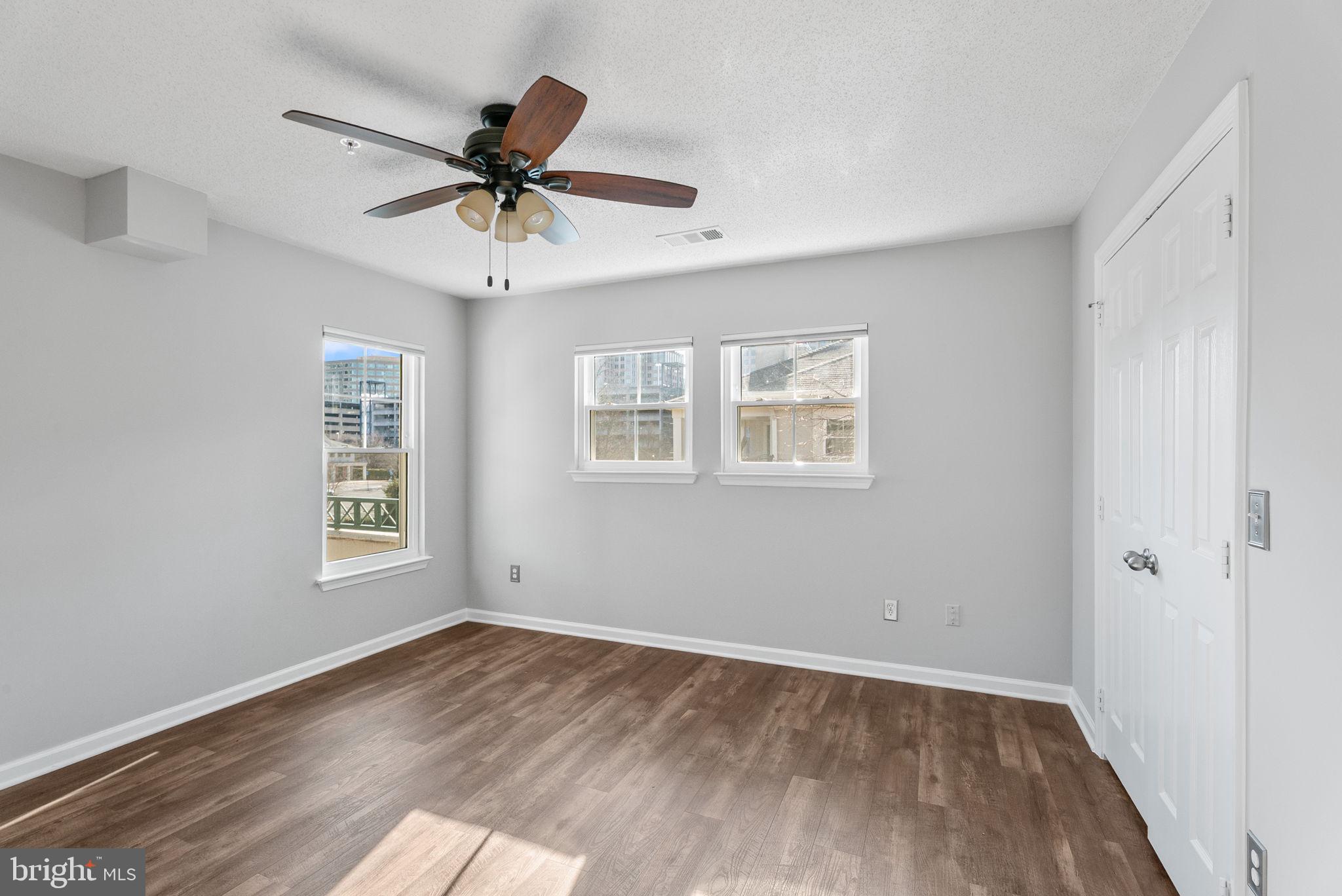 12024 Taliesin Place, Unit 33 Reston, VA 20190 - Photo 17 of 31