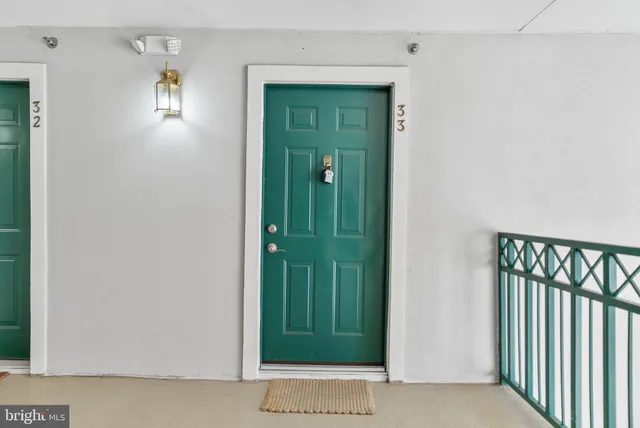 $2,400 | 12024 Taliesin Place, Unit 33, Reston, VA 20190