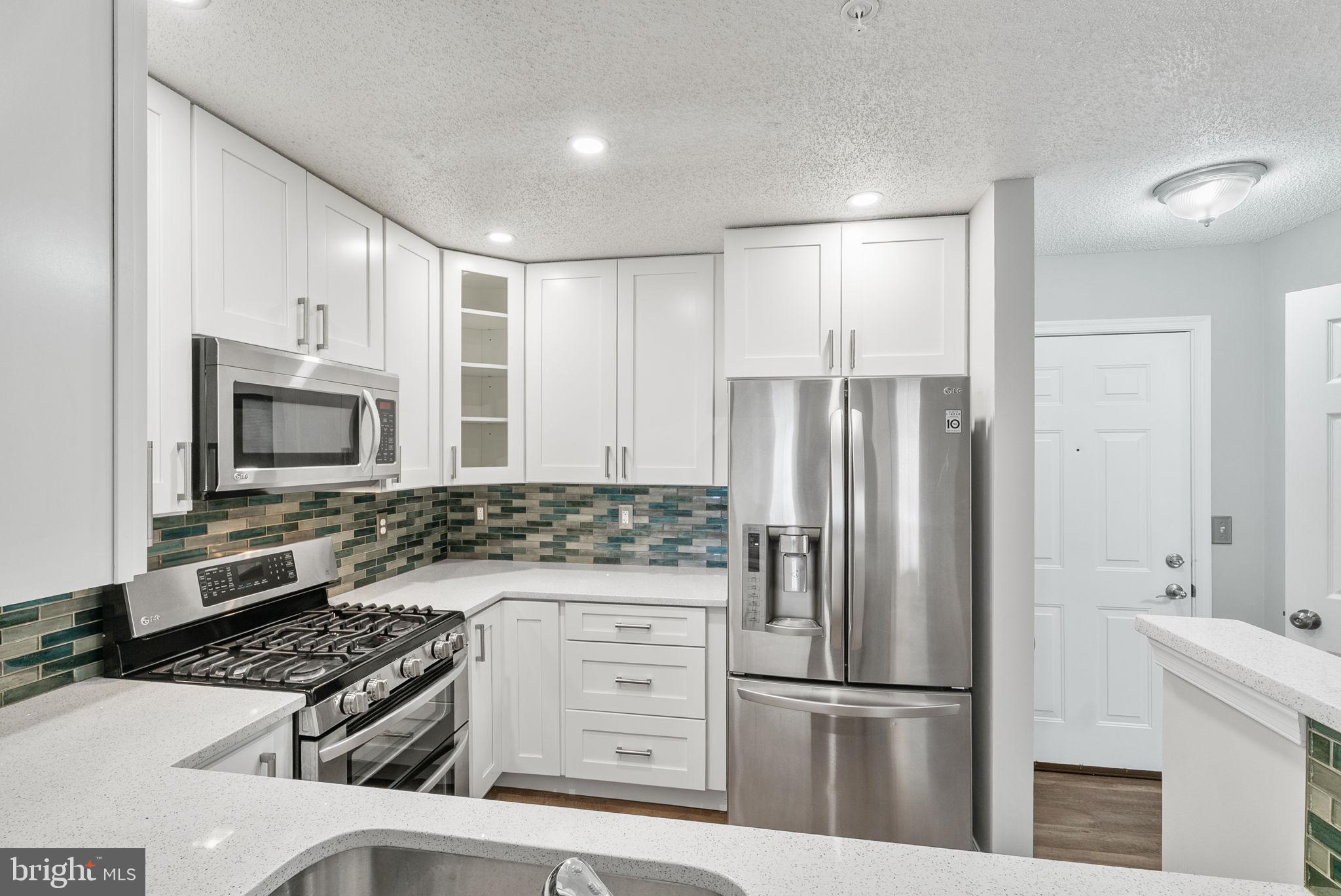 12024 Taliesin Place, Unit 33 Reston, VA 20190 - Photo 7 of 31