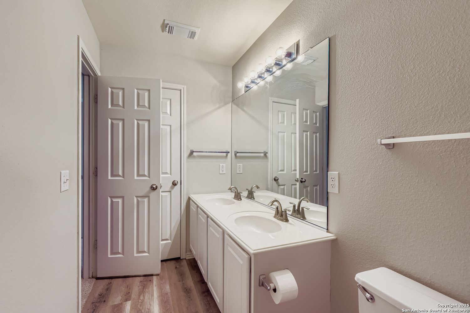 937 Forest Ridge Parkway Schertz, TX 78154 - Photo 24 of 38