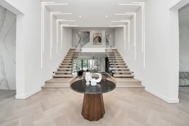 a view of entryway and hall