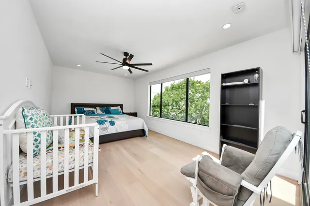 $19,990 | 5327 South Braeswood Boulevard, Houston, TX 77096