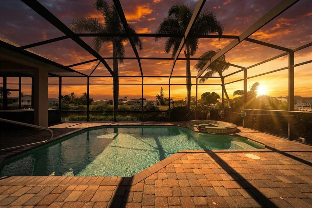 534 Canal Way Punta Gorda, FL 33950 - Photo 4 of 91