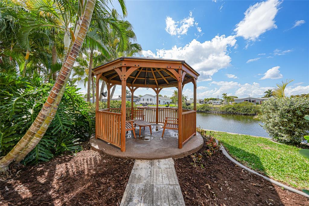 534 Canal Way Punta Gorda, FL 33950 - Photo 77 of 91